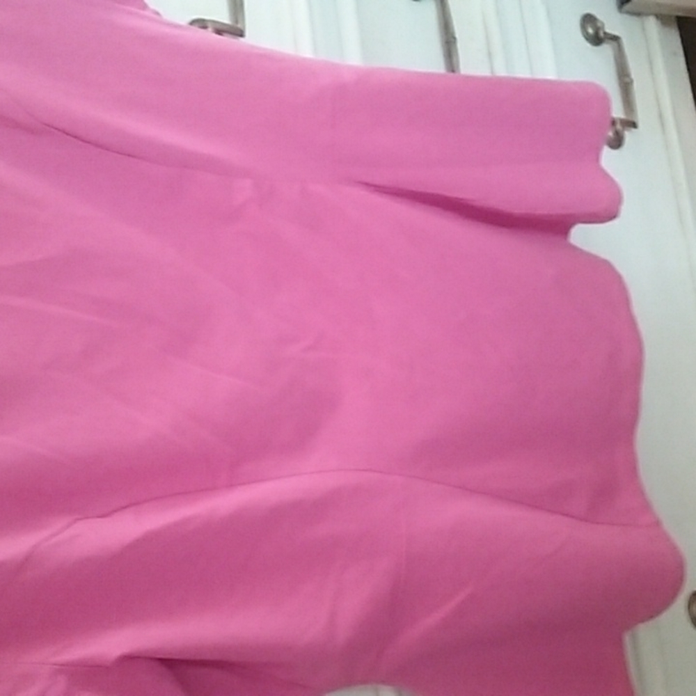 Isaac live pink peplum top - Picture 3 of 3